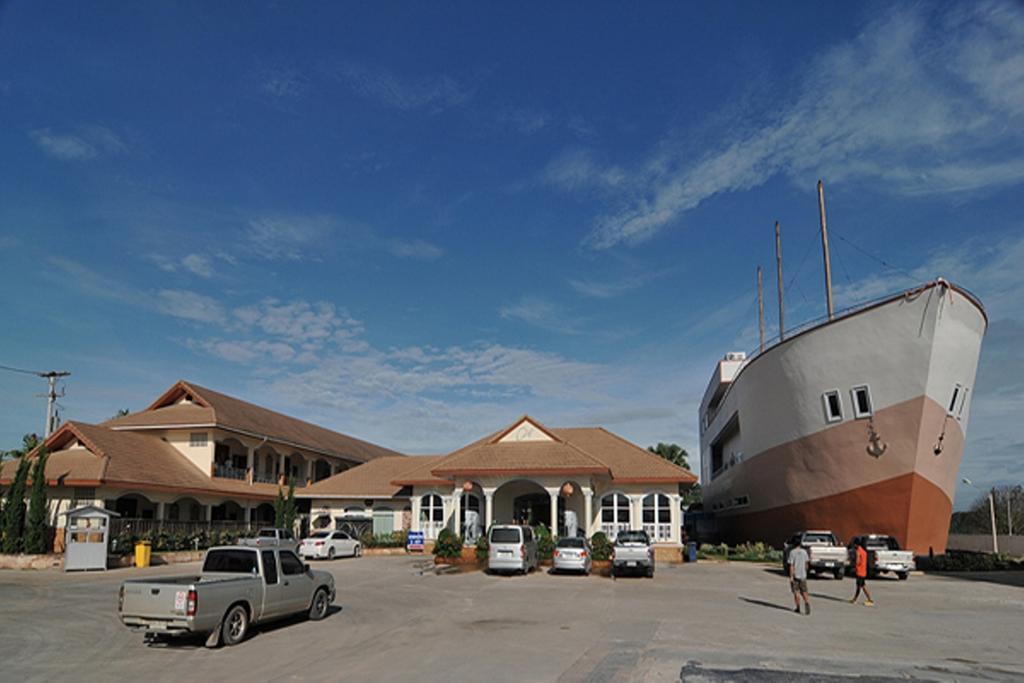 The O Valley Boutique Hotel Surat Thani Exterior photo